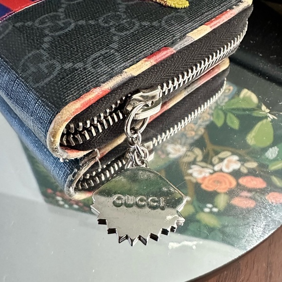RARE LIMITED EDITION 👽🔥GUCCI Night Courrier GG Supreme Long Zip Around Wallet - Picture 6 of 16